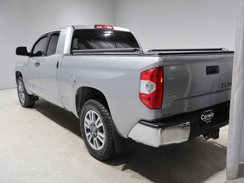 Used 2016 Toyota Tundra SR5 w/ SR5 Upgrade Package AWD/4WD image 6