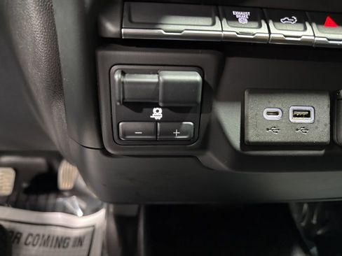 Used 2021 Chevrolet Silverado 3500 W/T image 28