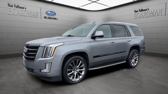 Used 2019 Cadillac Escalade Luxury w/ Escalade Sport Edition AWD/4WD image 10