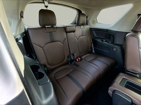 Used 2025 Honda Pilot Elite image 20