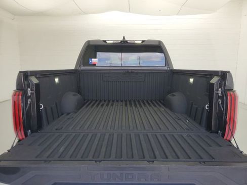 Used 2023 Toyota Tundra Limited AWD/4WD image 11