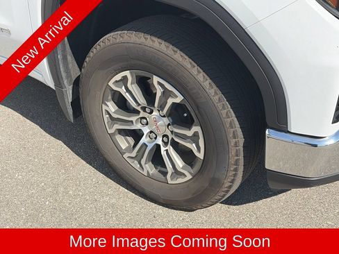 Used 2026 GMC Sierra 1500 SLT AWD/4WD image 8