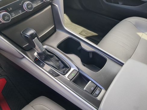 Used 2018 Honda Accord EX-L image 28