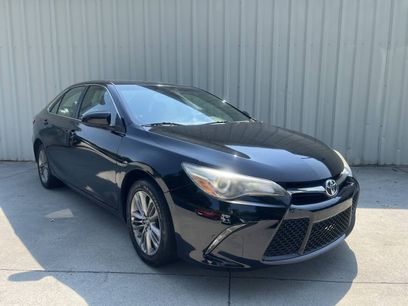 Used 2017 Toyota Camry SE