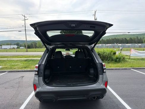 Certified 2025 Subaru Forester Limited AWD/4WD image 15