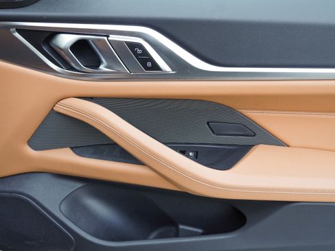 Certified 2023 BMW i4 eDrive40 w/ M Sport Package image 32