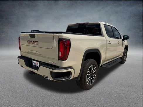 Used 2026 GMC Sierra 1500 AT4 w/ AT4 Premium Package AWD/4WD image 10