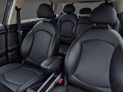 Used 2012 MINI Cooper Countryman S FWD image 7
