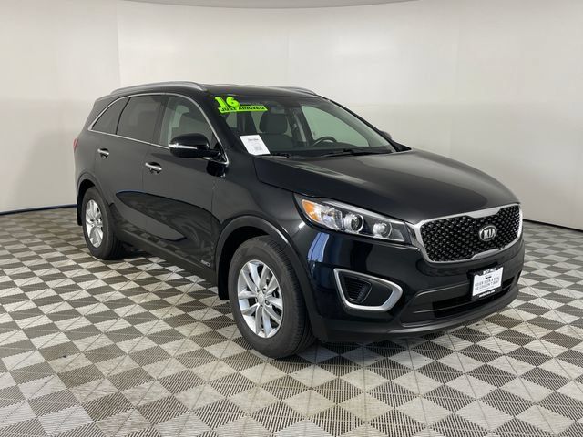 Used 2016 Kia Sorento AWD w/ LX Convenience Package image 25