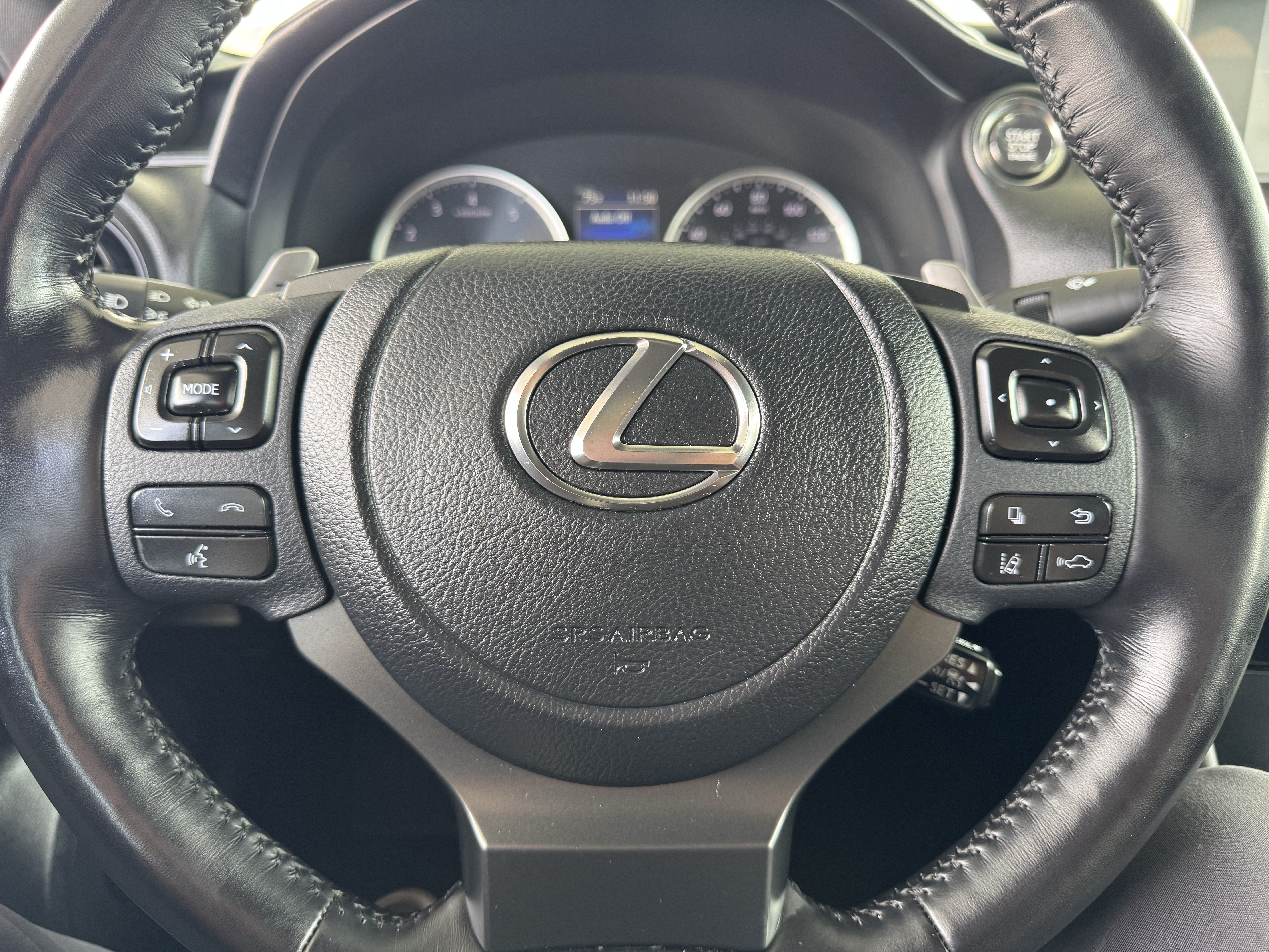Used 2023 Lexus IS 300 w/ Comfort Package RWD image 35