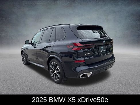 Used 2025 BMW X5 xDrive50e w/ M Sport Package AWD/4WD image 3