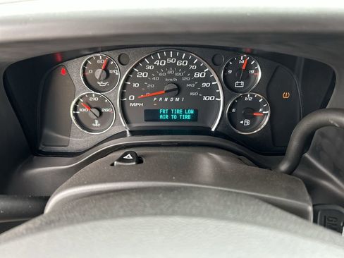New 2025 GMC Savana 2500 Extended w/ Driver Convenience Package RWD image 11