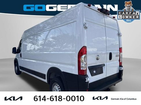 Used 2024 RAM ProMaster 2500 FWD image 2