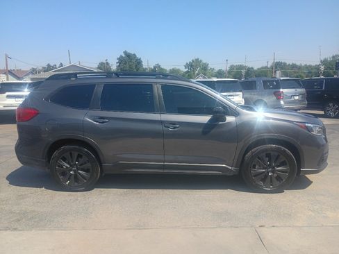 Used 2022 Subaru Ascent Onyx Edition AWD/4WD image 5