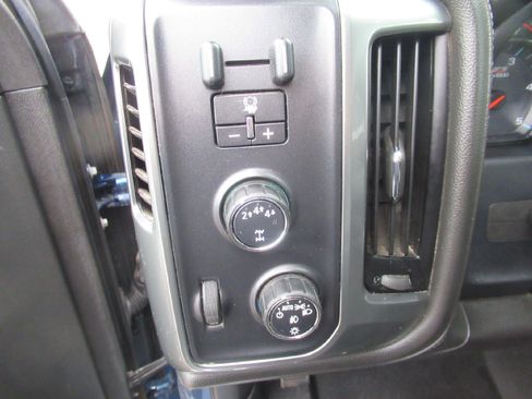 Used 2017 Chevrolet Silverado 3500 LTZ w/ Duramax Plus Package image 10