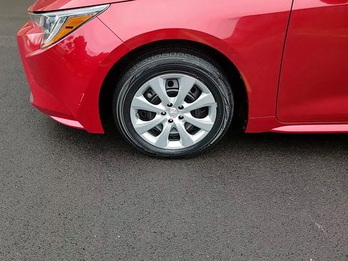 Used 2020 Toyota Corolla LE image 7