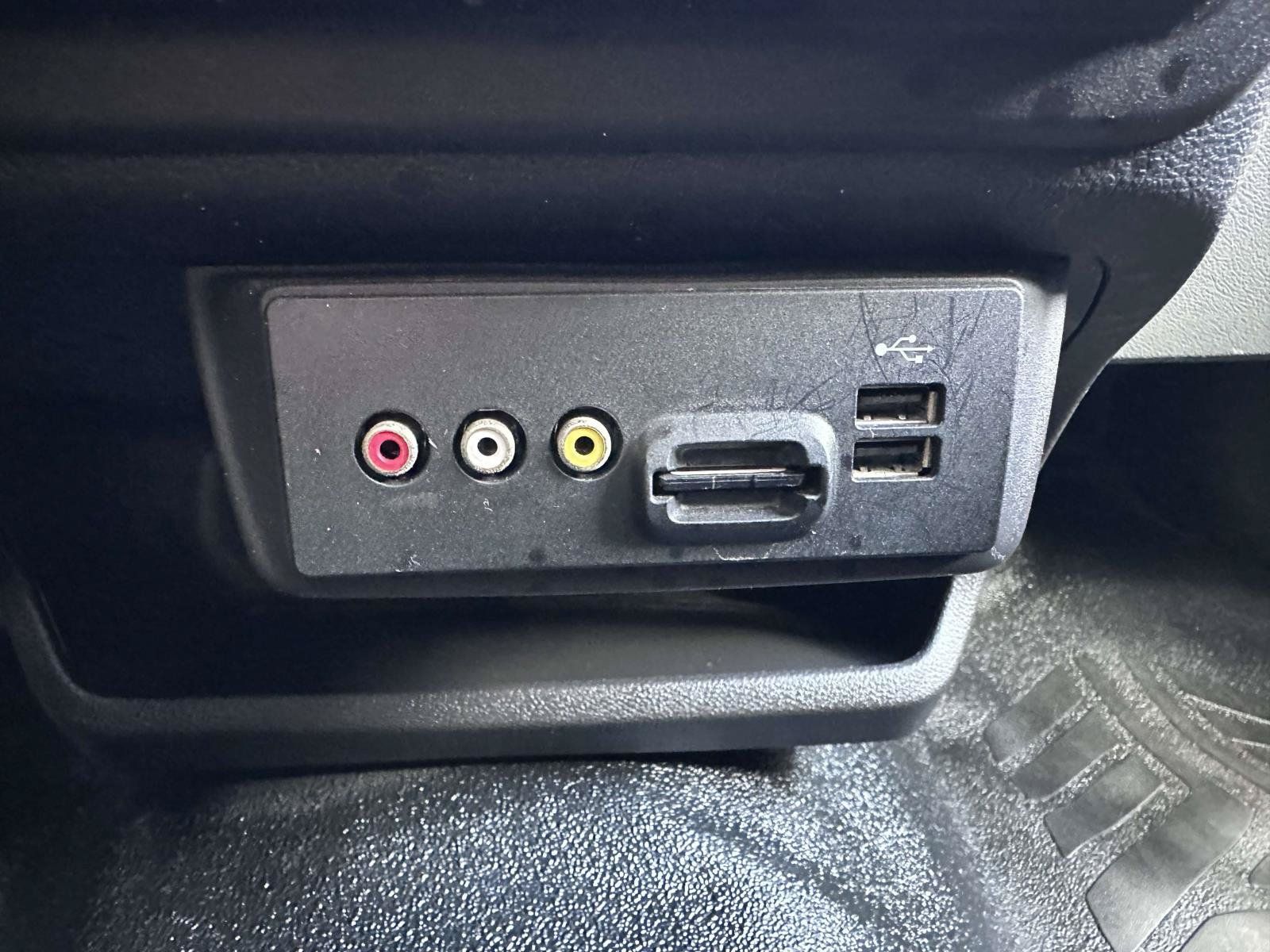 Used 2015 Ford Transit 350 XLT RWD image 29