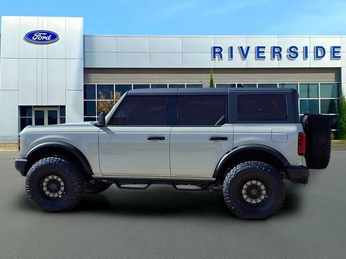 New 2025 Ford Bronco 4-Door AWD/4WD image 4