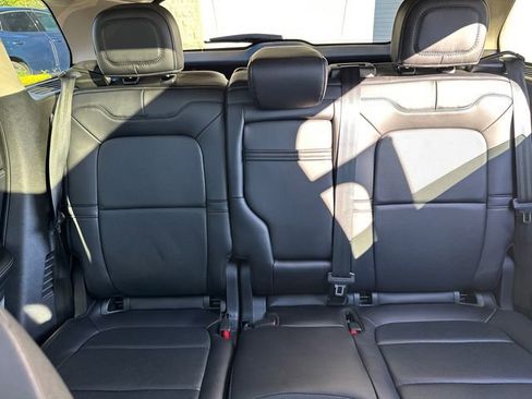 Used 2024 Lincoln Corsair Grand Touring w/ Towing Package image 37