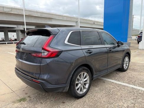 Used 2025 Honda CR-V EX image 6