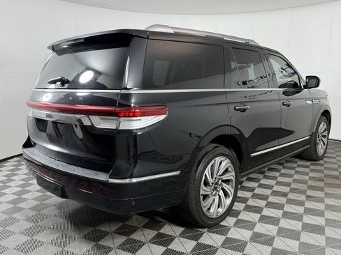 Certified 2023 Lincoln Navigator Reserve AWD/4WD image 26