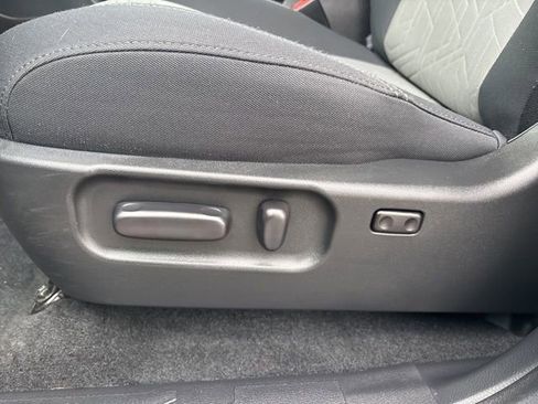 Certified 2023 Toyota Tacoma TRD Sport image 39