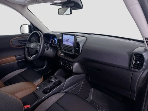 Used 2024 Ford Bronco Sport Outer Banks w/ Tech Package image 26