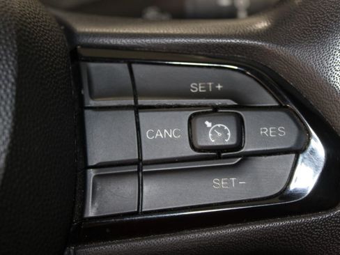 Used 2023 RAM ProMaster 2500 FWD image 36