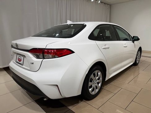 Used 2024 Toyota Corolla LE FWD image 5