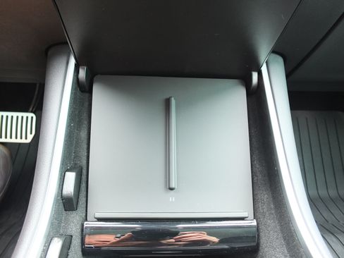 Used 2020 Tesla Model 3 Long Range AWD/4WD image 22