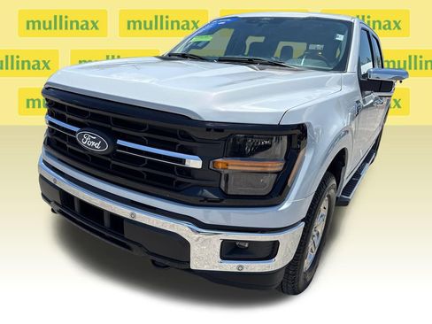 Used 2025 Ford F150 XLT w/ Equipment Group 302A MID AWD/4WD image 10