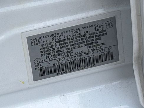 Used 2025 Nissan Sentra S image 29