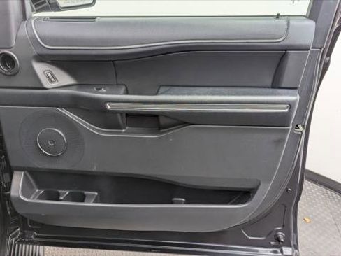 Used 2024 Ford Expedition Max XLT AWD/4WD image 24
