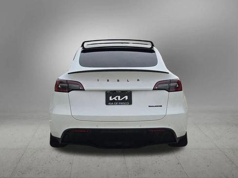 Used 2022 Tesla Model Y Performance AWD/4WD image 5