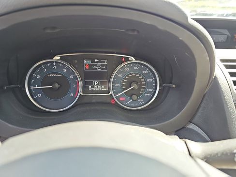 Used 2016 Subaru Crosstrek 2.0i Limited image 10