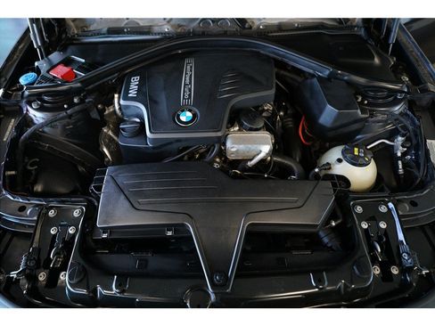 Used 2015 BMW 328i Sedan RWD image 10