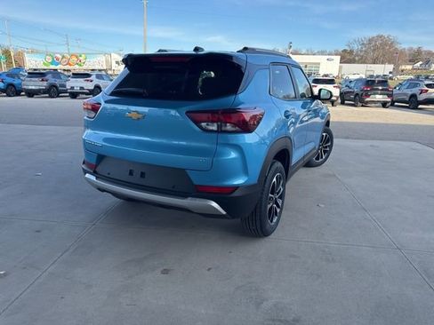 New 2026 Chevrolet TrailBlazer LT w/ Convenience Package FWD image 4