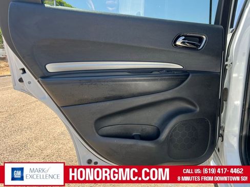Used 2019 Dodge Durango GT RWD image 19