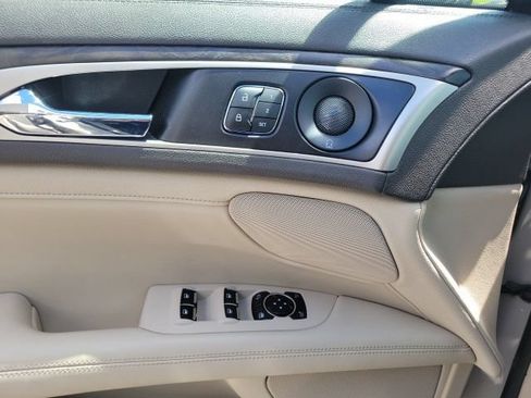 Used 2019 Lincoln MKZ Reserve AWD/4WD image 40