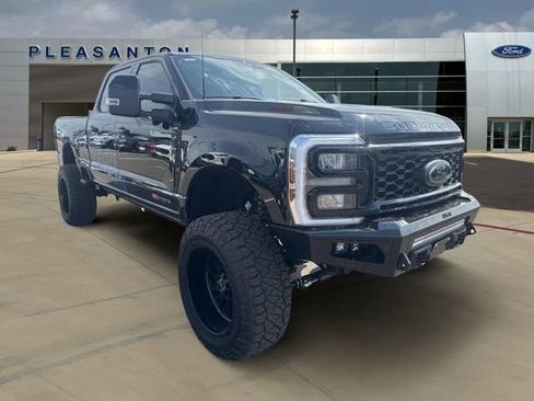 Used 2025 Ford F250 Lariat w/ Lariat Ultimate Package AWD/4WD image 7