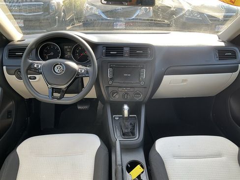 Used 2015 Volkswagen Jetta S w/ Welcome Package FWD image 17