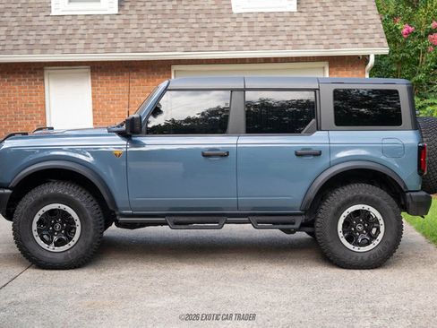 Used 2023 Ford Bronco Badlands w/ Sasquatch Package AWD/4WD image 19
