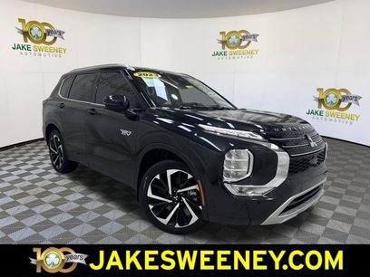 Used 2023 Mitsubishi Outlander 4WD Plug-In Hybrid
