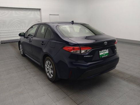 Used 2021 Toyota Corolla LE FWD image 5