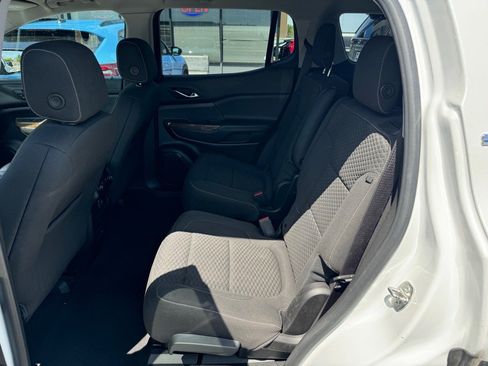 Used 2019 GMC Acadia SLE AWD/4WD image 7