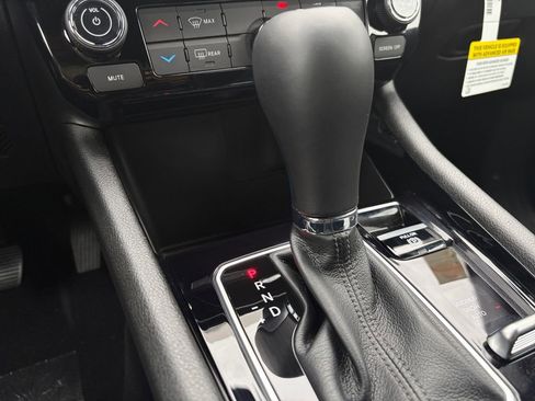 New 2026 Jeep Compass Latitude image 25