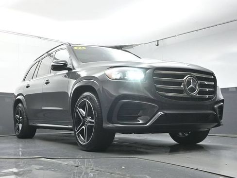 Used 2026 Mercedes-Benz GLS 450 4MATIC image 34