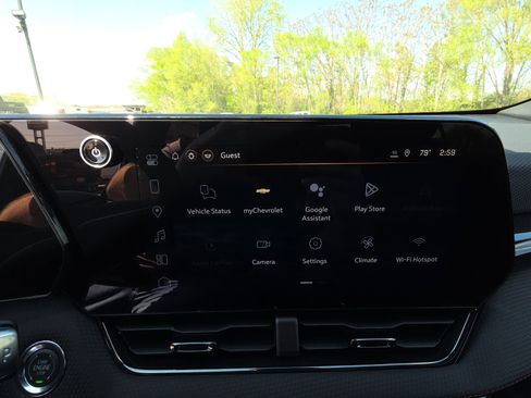 New 2026 Chevrolet Equinox RS w/ Convenience Package III FWD image 21