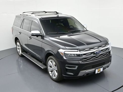 Used 2023 Ford Expedition Platinum AWD/4WD image 24