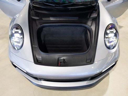 Used 2020 Porsche 911 Carrera 4S image 29